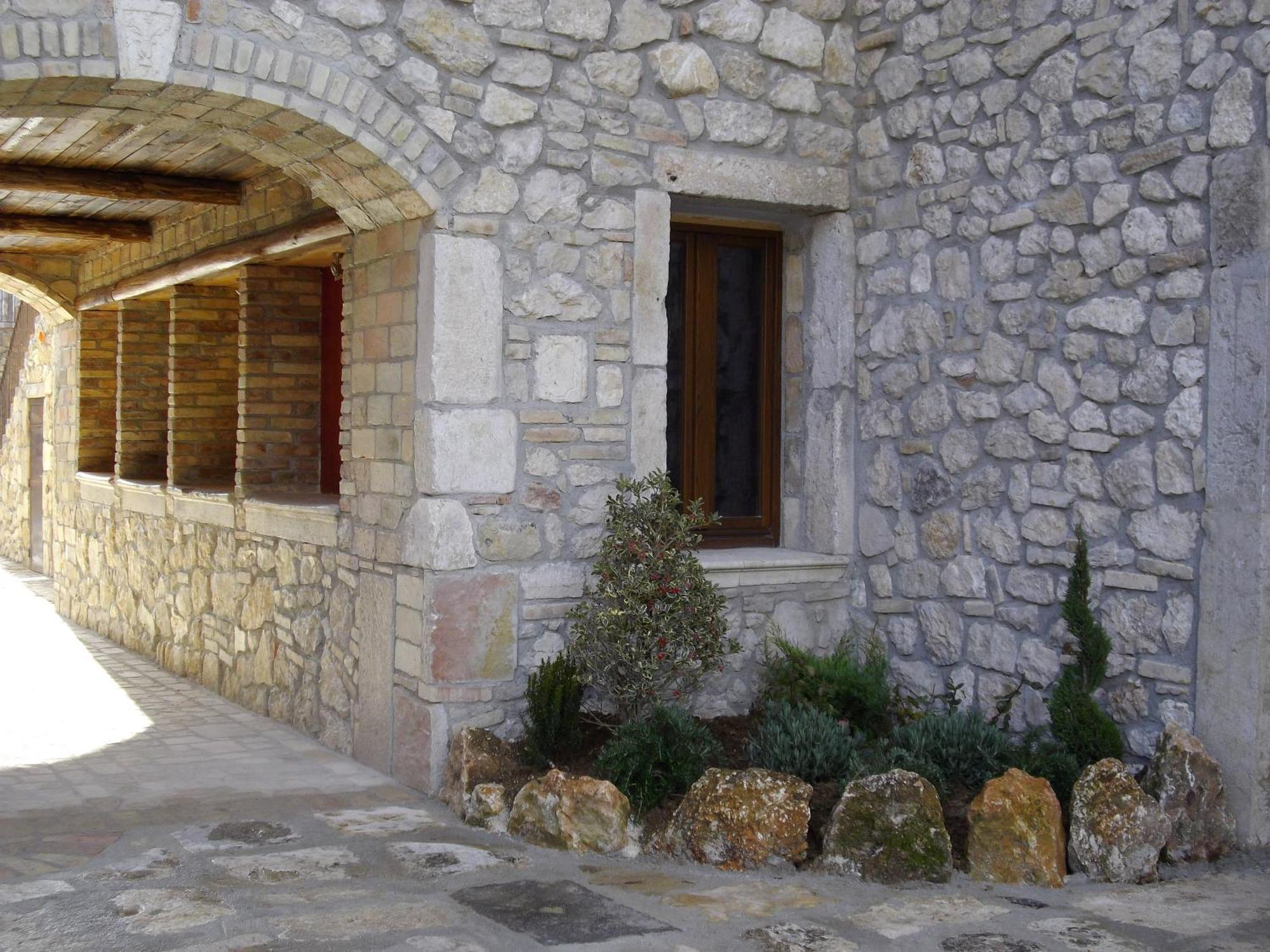 Hotel Il Feudo Dei Pierleoni 첼라노 외부 사진