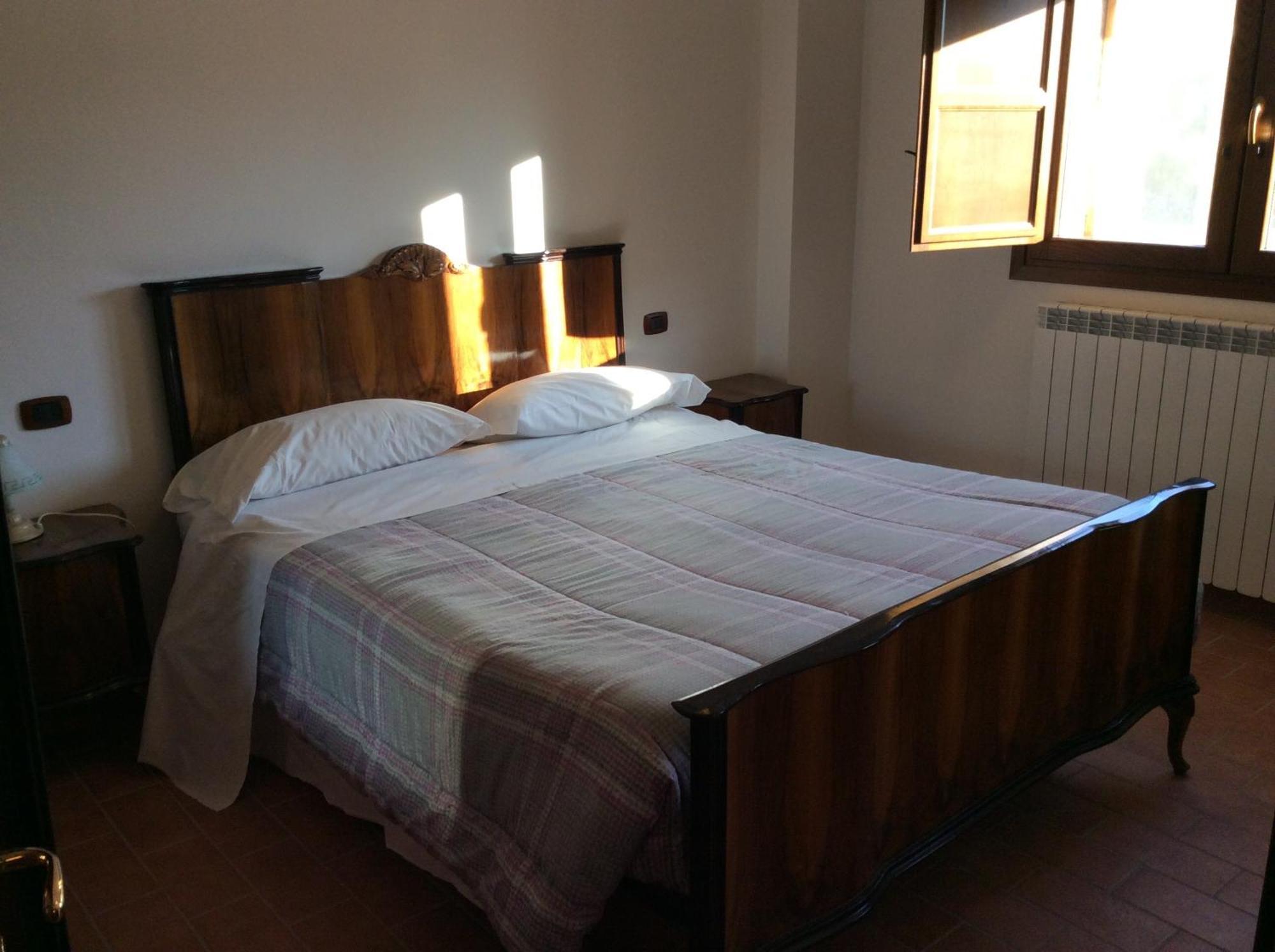 Hotel Il Feudo Dei Pierleoni 첼라노 객실 사진